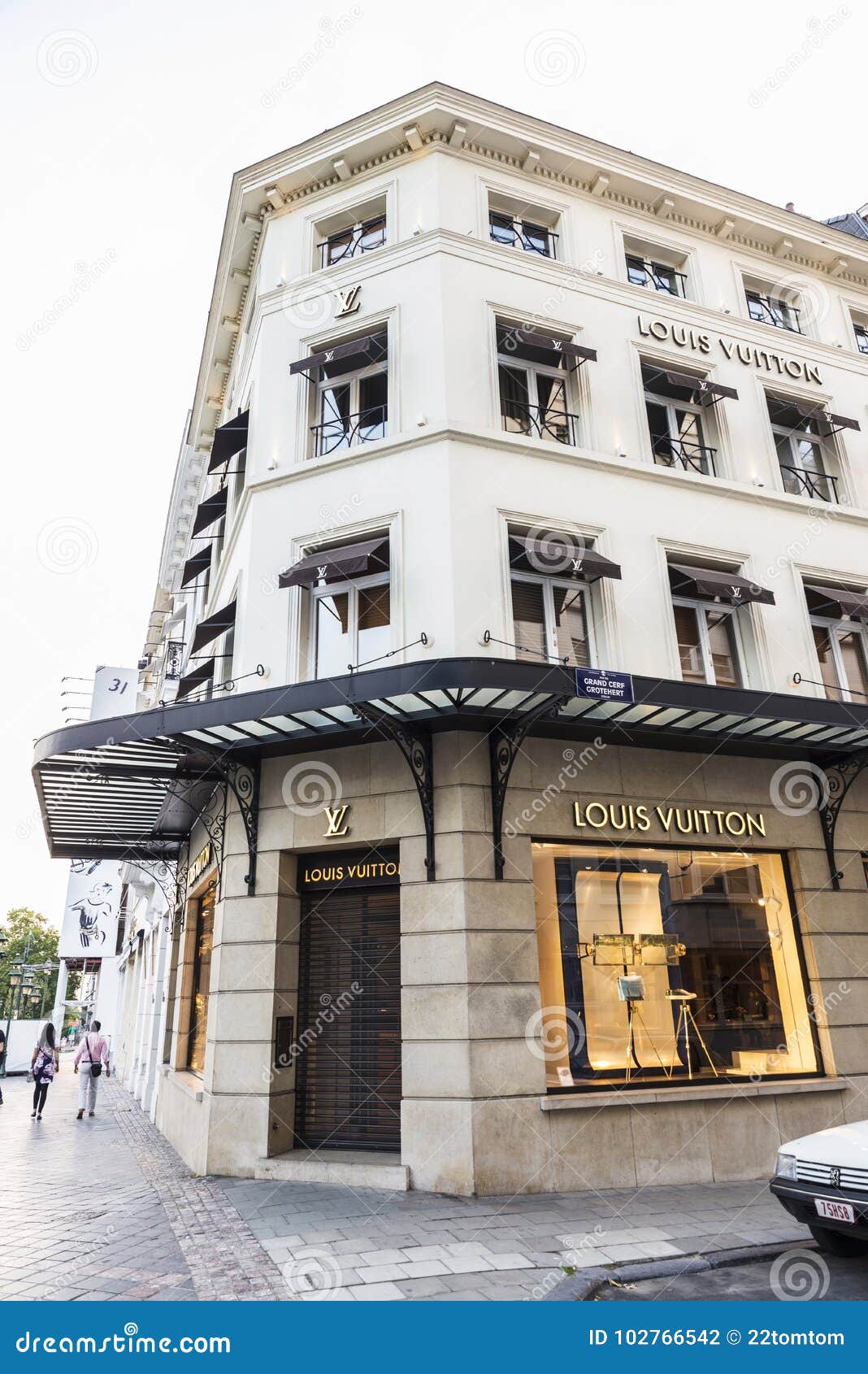 Vitrine De La Boutique Louis Vuitton Photo éditorial - Image du logo,  bruxelles: 241505776