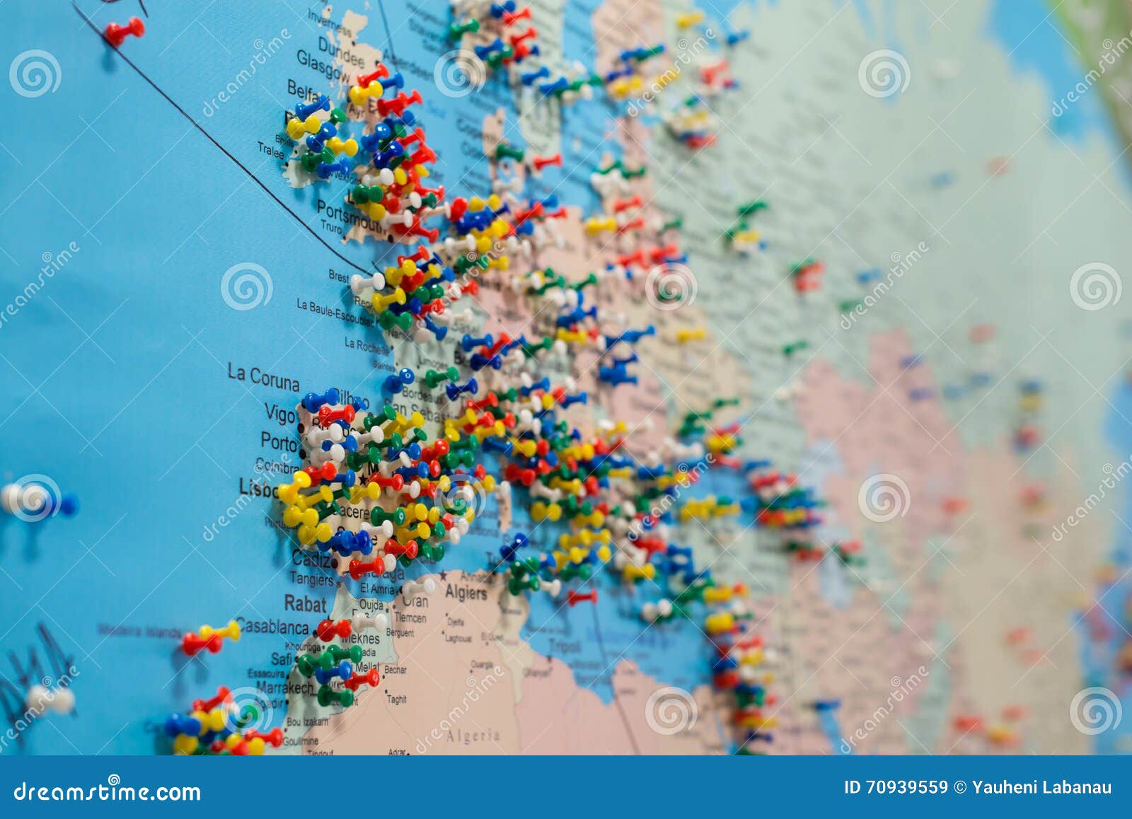 Boutons Sur L'Espagne Sur La Carte Du Monde Photo stock ...