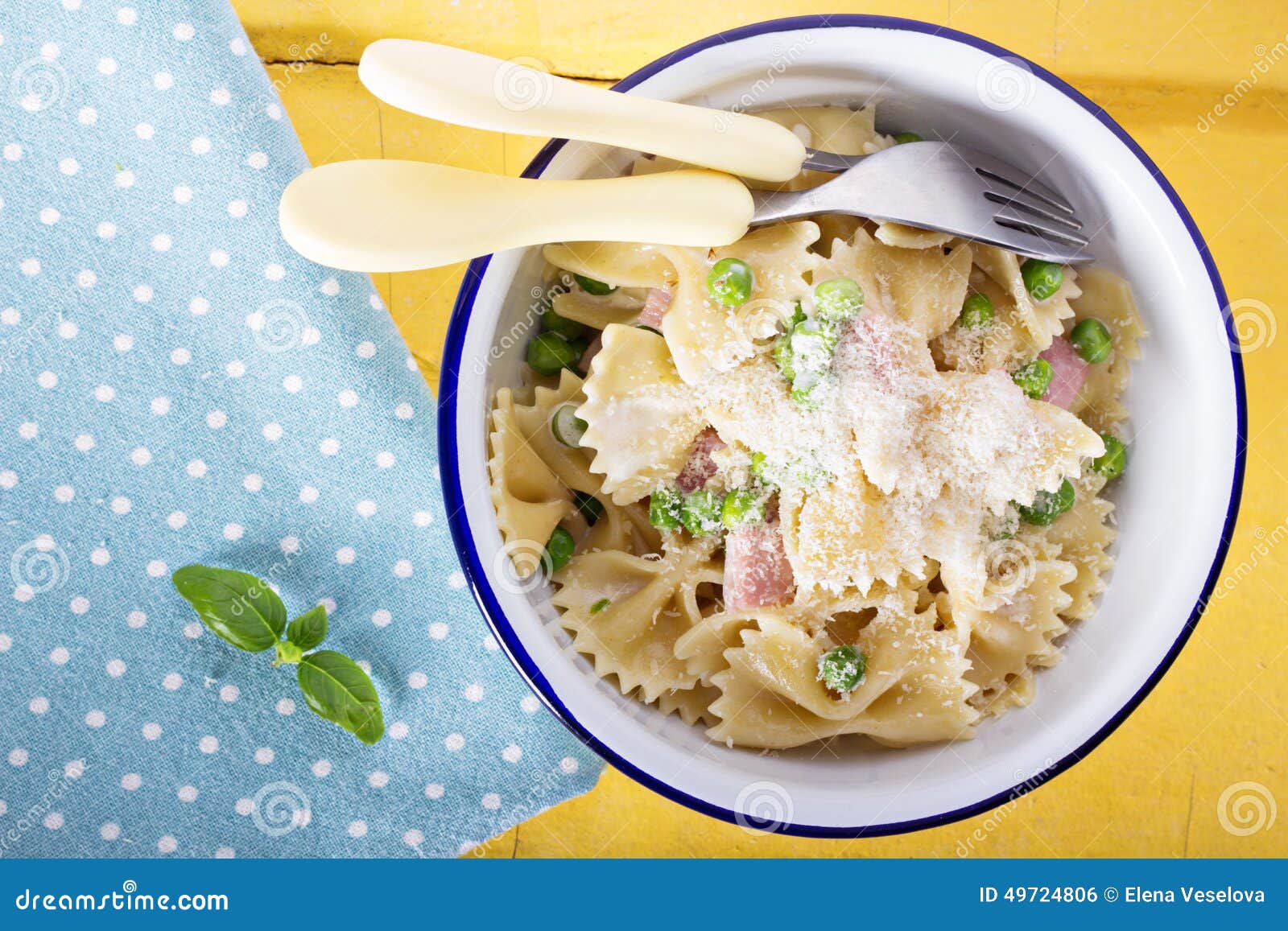 Bow Ties Pasta with Ham and Green Peas Stock Photo Image of lunch