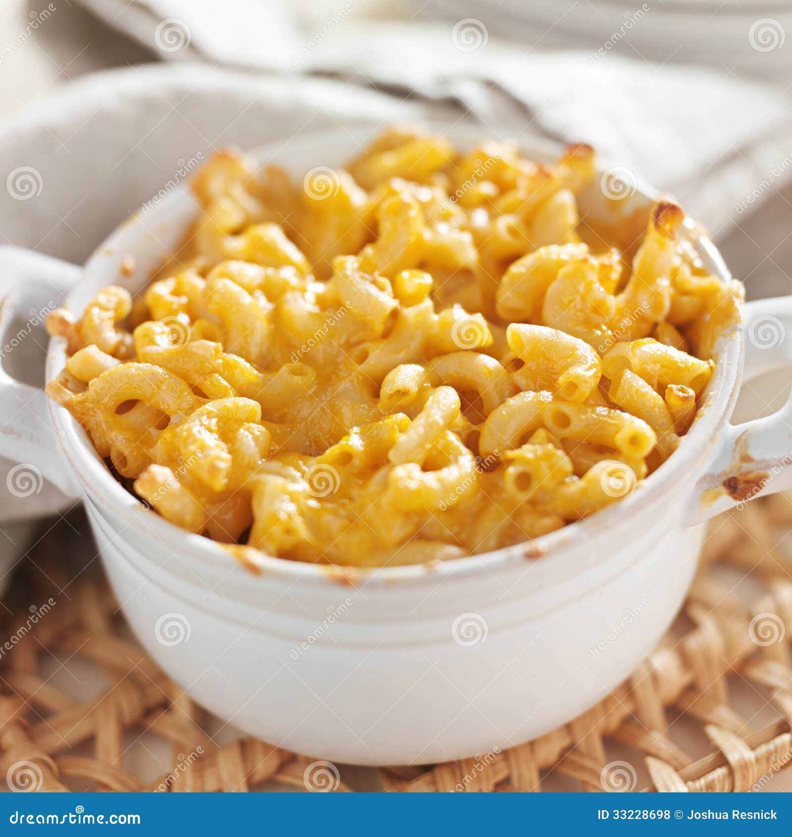 bowl of macaroni and cheese clipart