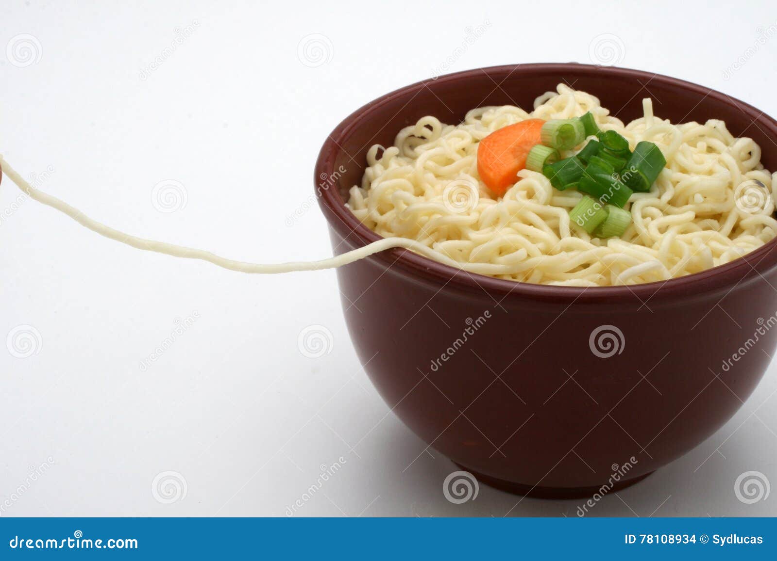 Bowl of Chinese noodles stock photo. Image of vegetabes 78108934