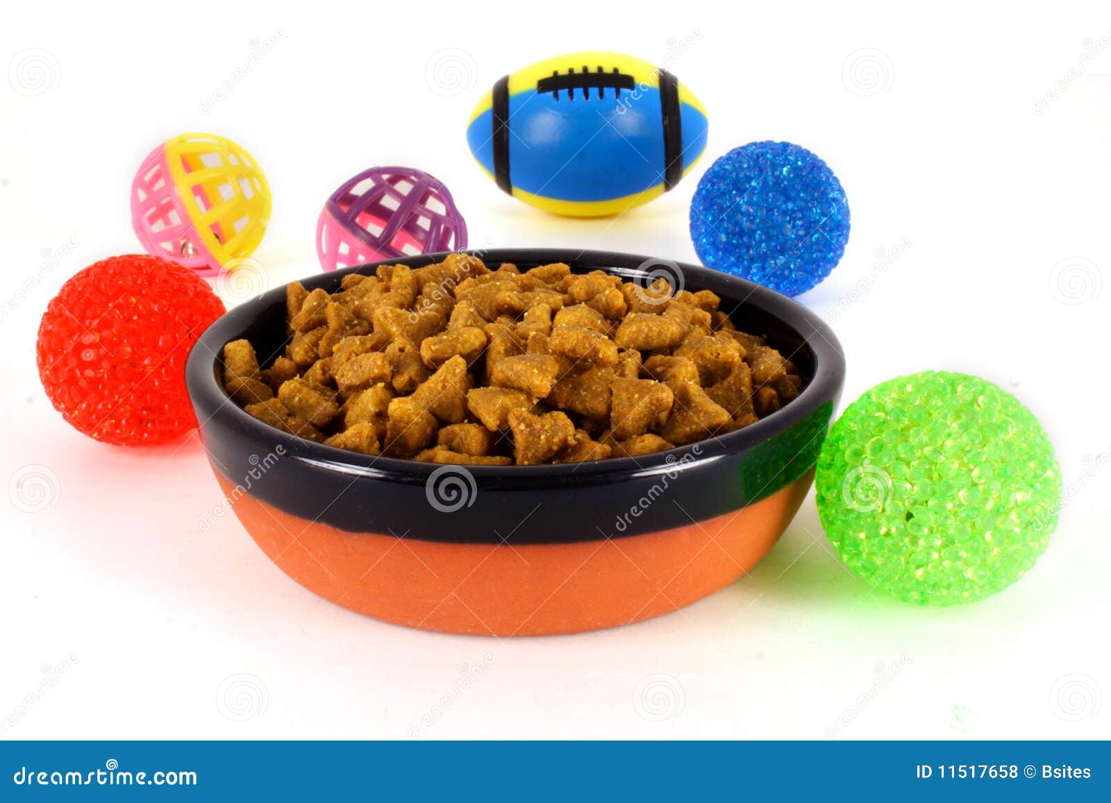Bowl of Pet Food stock photo. Image of feline, isolated 11517658