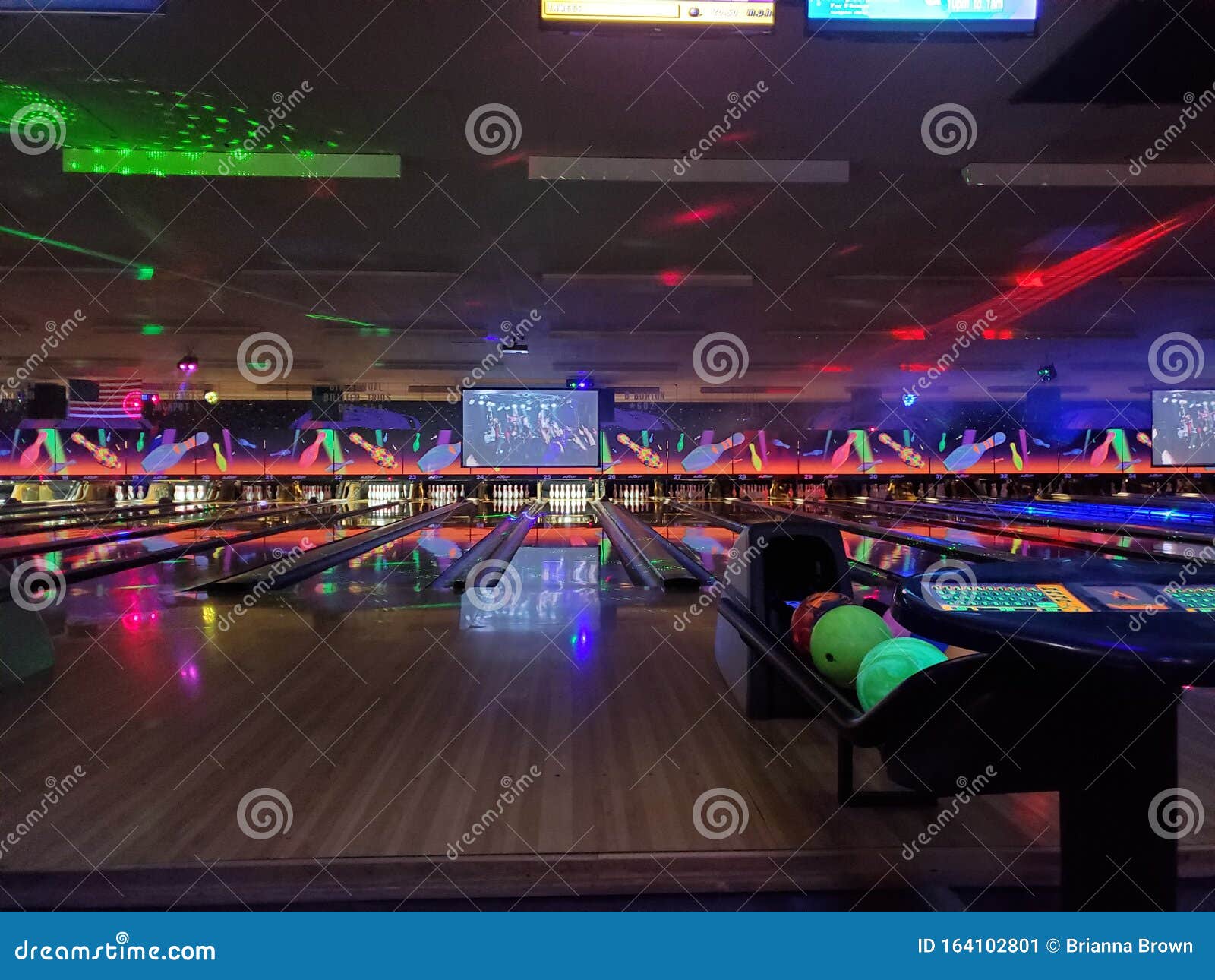 Bowling Alley in Fairfield, Ohio Editorial Photo Image of bowling