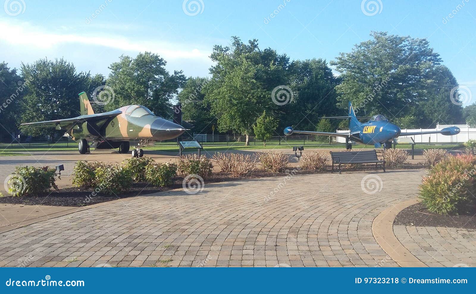 Bowling Green Kentucky Park Editorial Stock Photo Image of skypac
