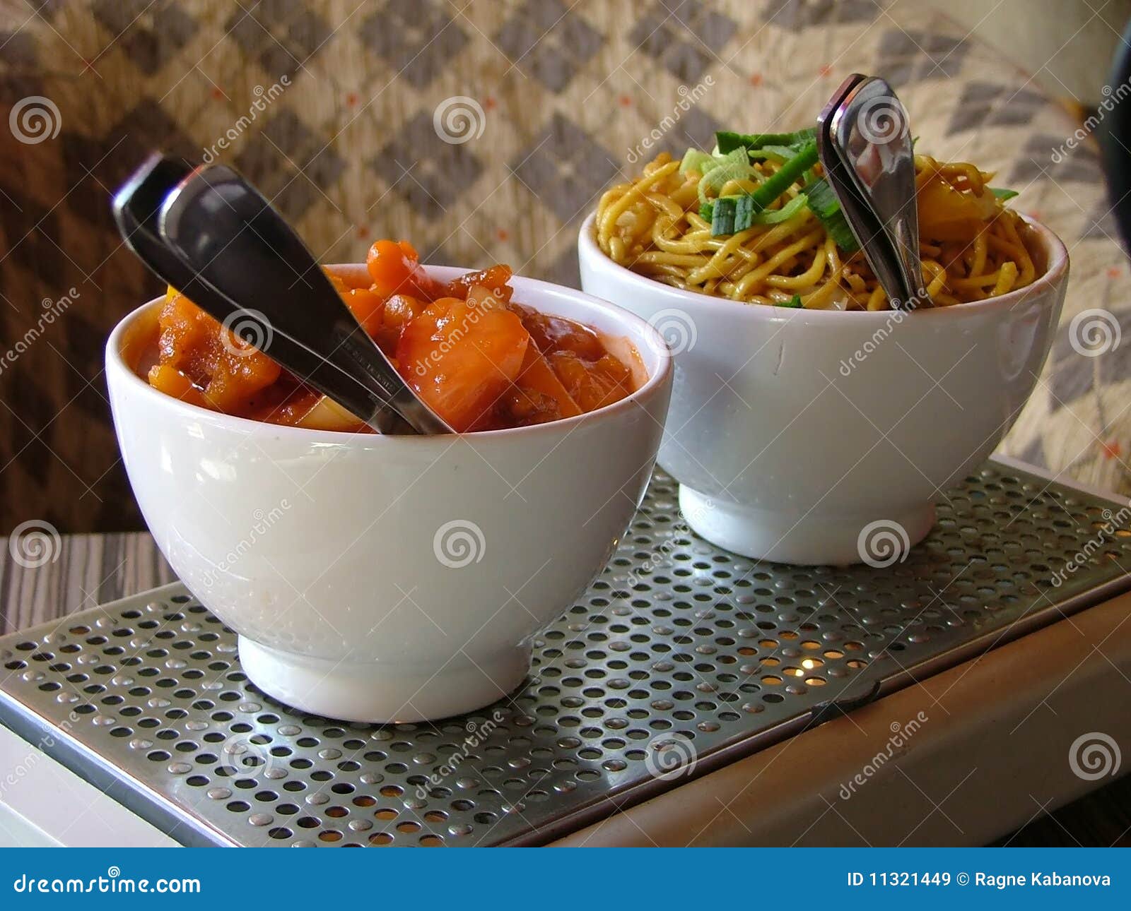 Bowls With Chinese Food Royalty Free Stock Images Image 11321449