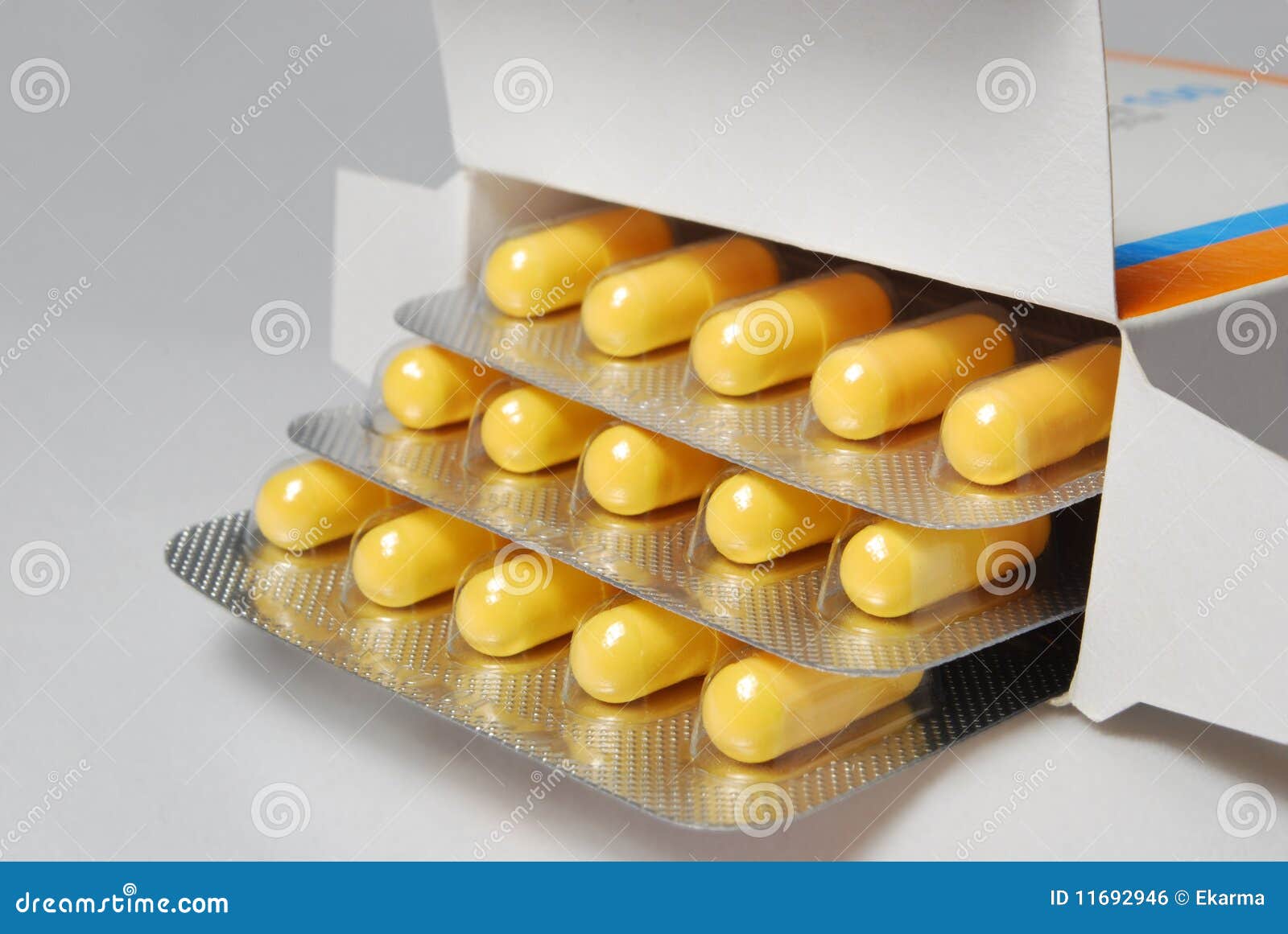 Box with capsules stock photo. Image of treatment, inflammatory 11692946