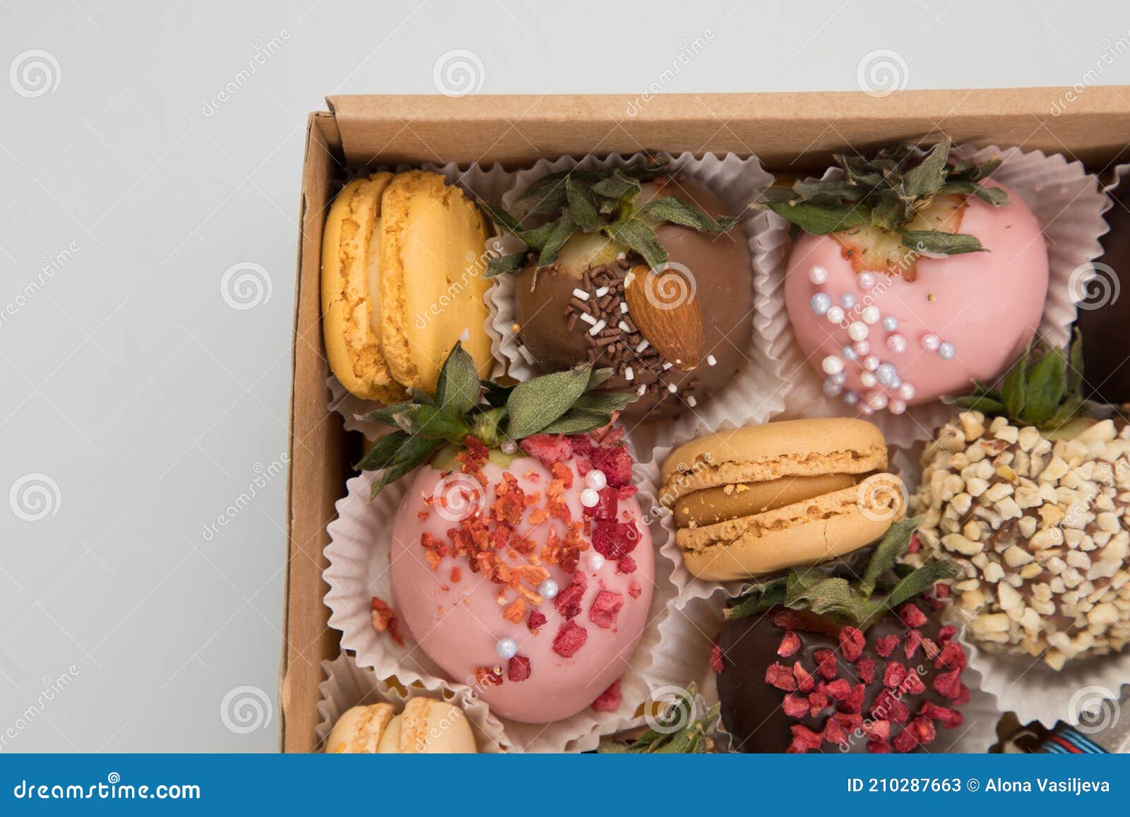 Chocolate Covered Strawberries in a Box Stock Image Image of healthy