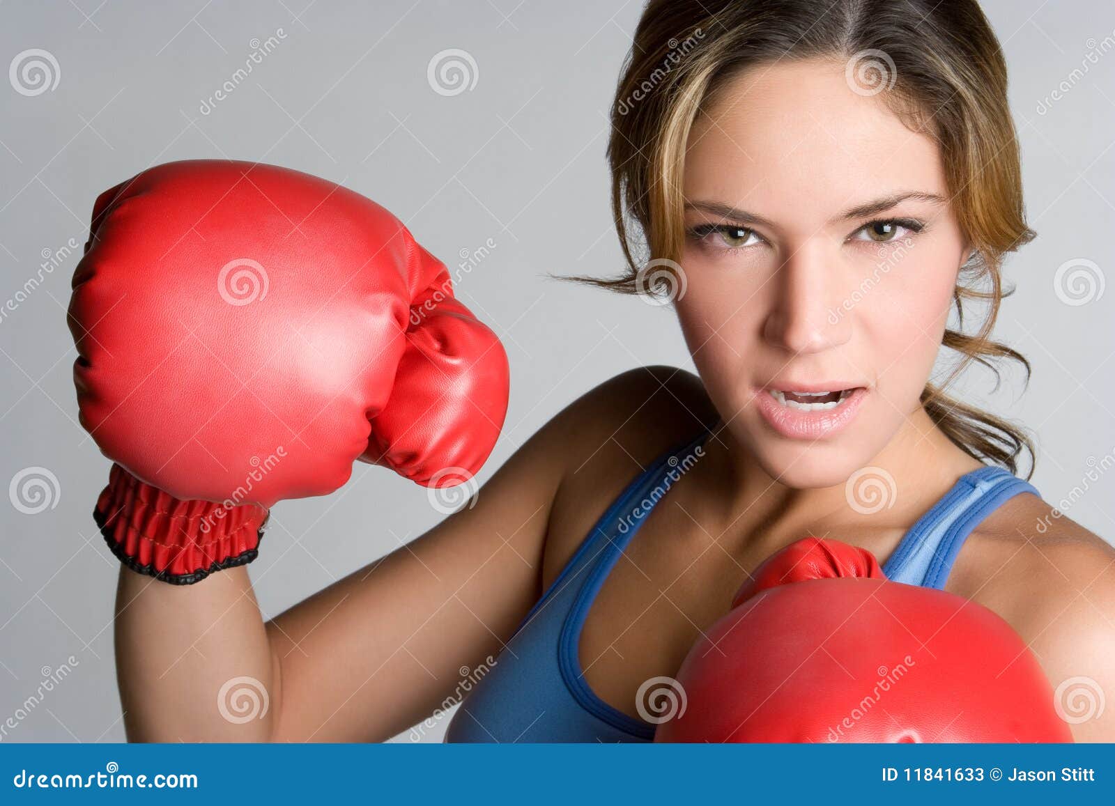 Boxeador de la mujer imagen de archivo. Imagen de ajuste - 11841633