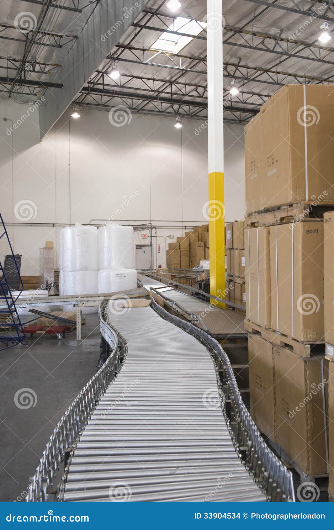 Boxes and Conveyor Belt in Warehouse Stock Photo Image of vertical, conveyor 33904534