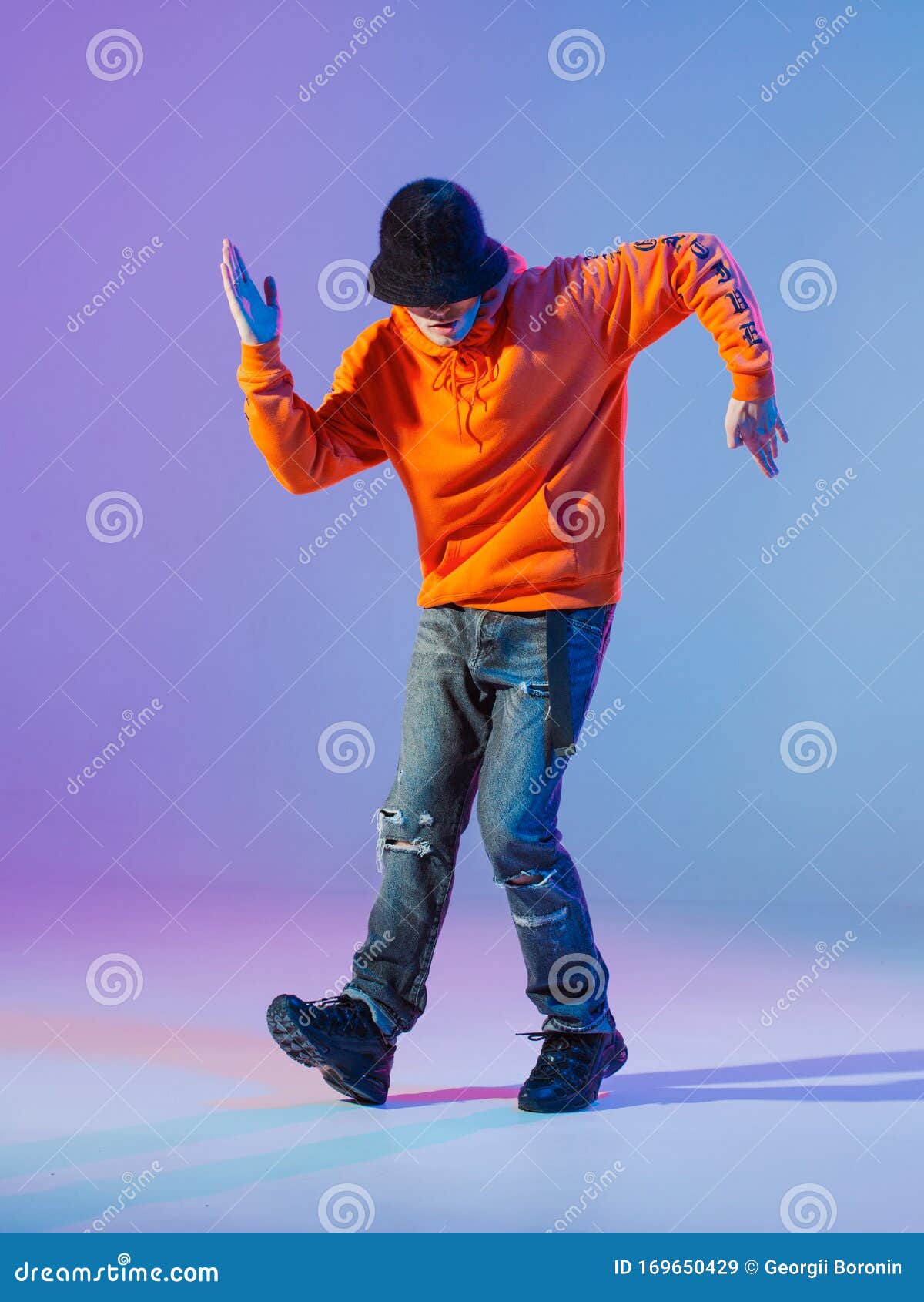 Boy Dancing Contemporary Dance in Studio. Breakdancing. Stock Image Image of active, cool