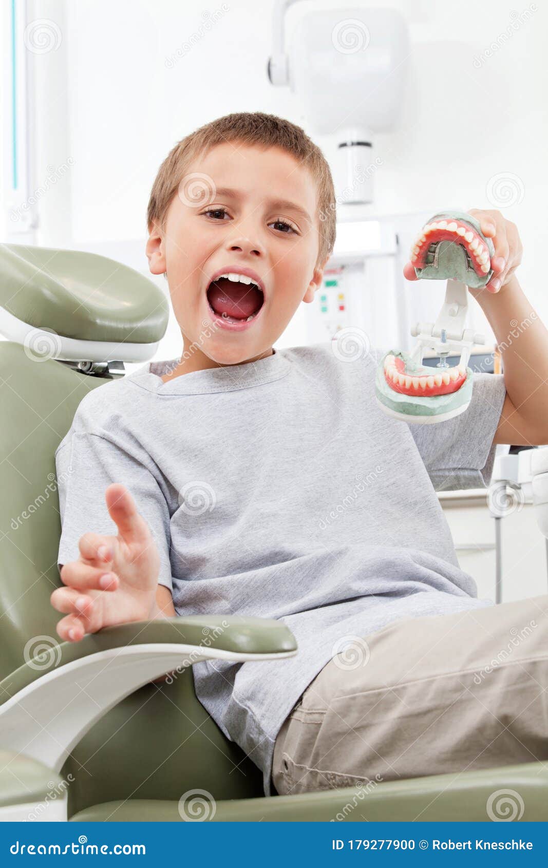 Child Has Fun At The Dentist Stock Photo Image Of Laugh People 179277900