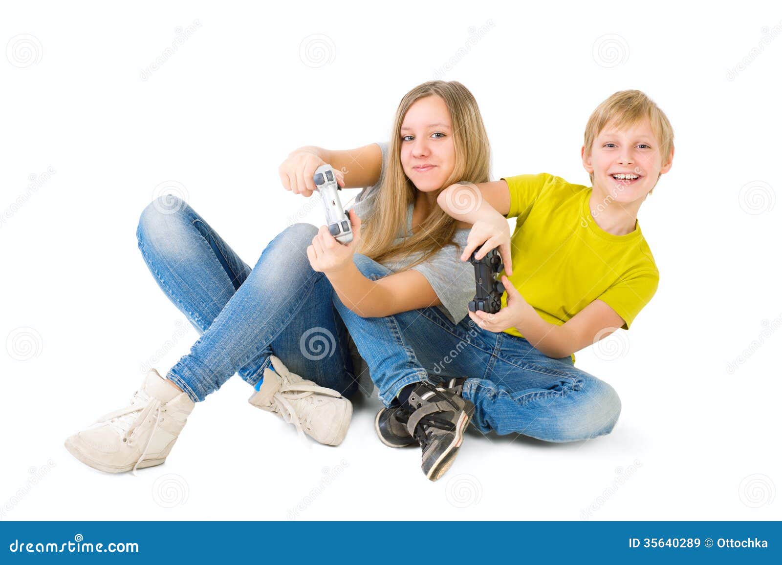 girl and boy playing video games