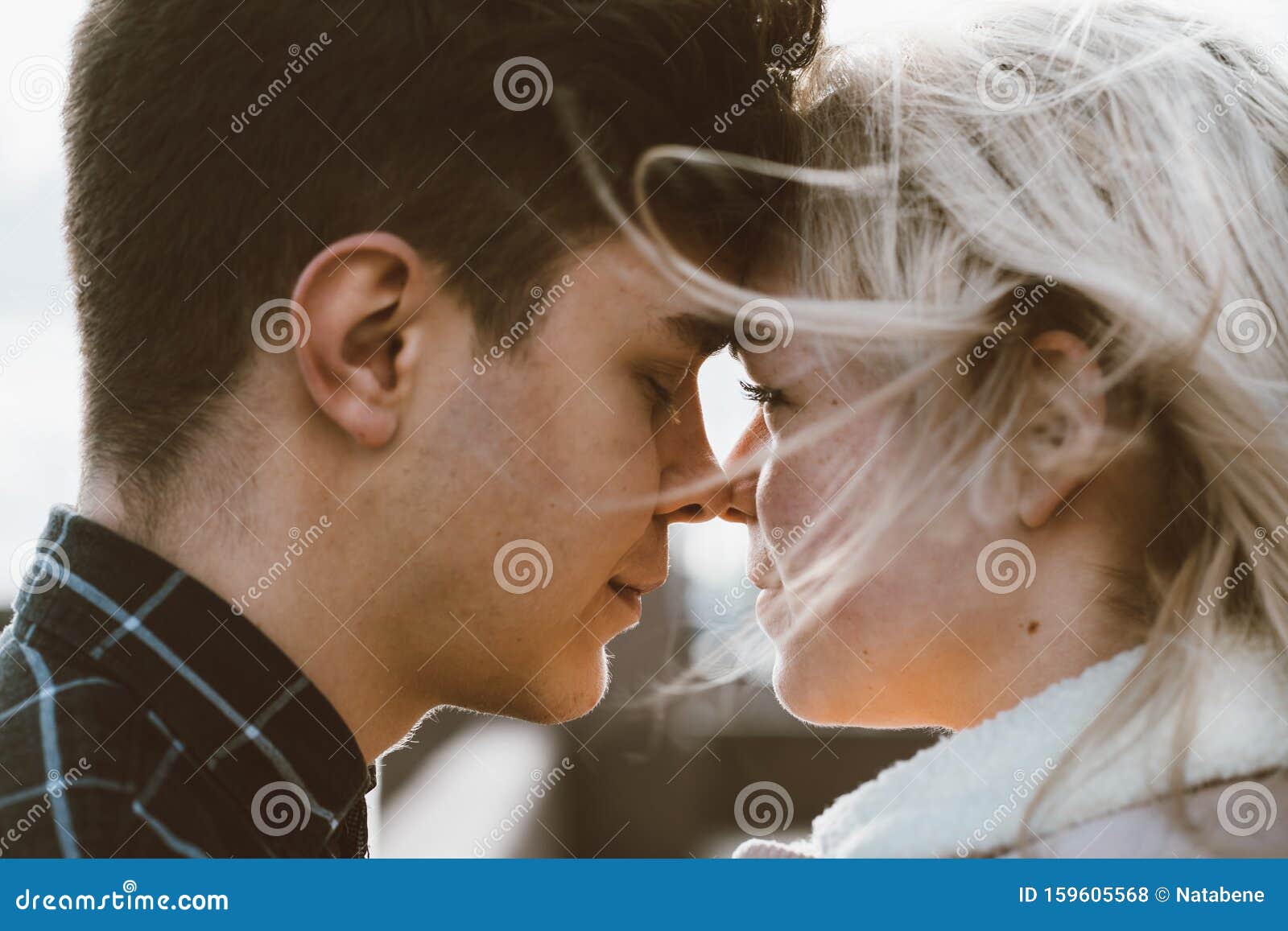 11,664 Love Couple Boy Kiss Girl Stock Photos - Free & Royalty-Free Stock  Photos from Dreamstime
