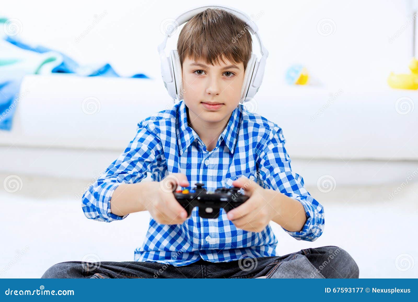 boy playing games