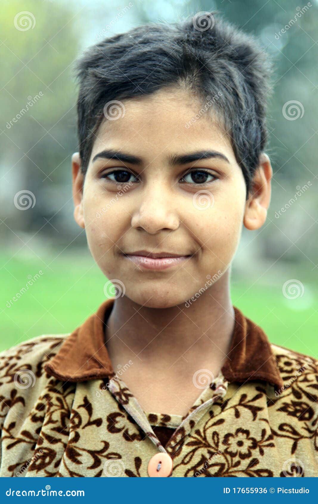 Boycut girl stock photo. Image of smiling, girls, hairstyle - 17655936