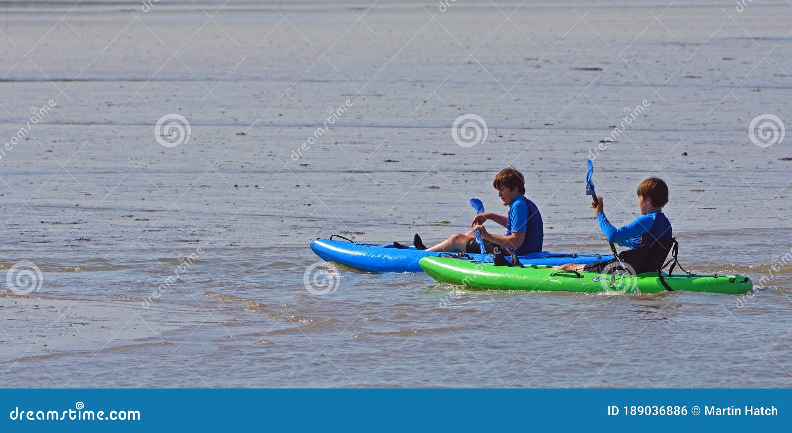 Boys Paddling Kayaks In Streams Between Mud Flats. Editorial Photo - Image  of nature, kayaking: 189036886