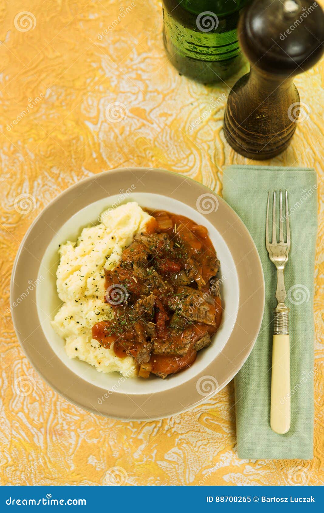 Braised beef with potatoes stock image. Image of cuts 88700265