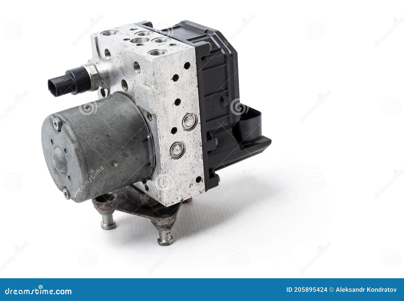 Brake Fluid Pump Control Unit for Distributing Braking Force To