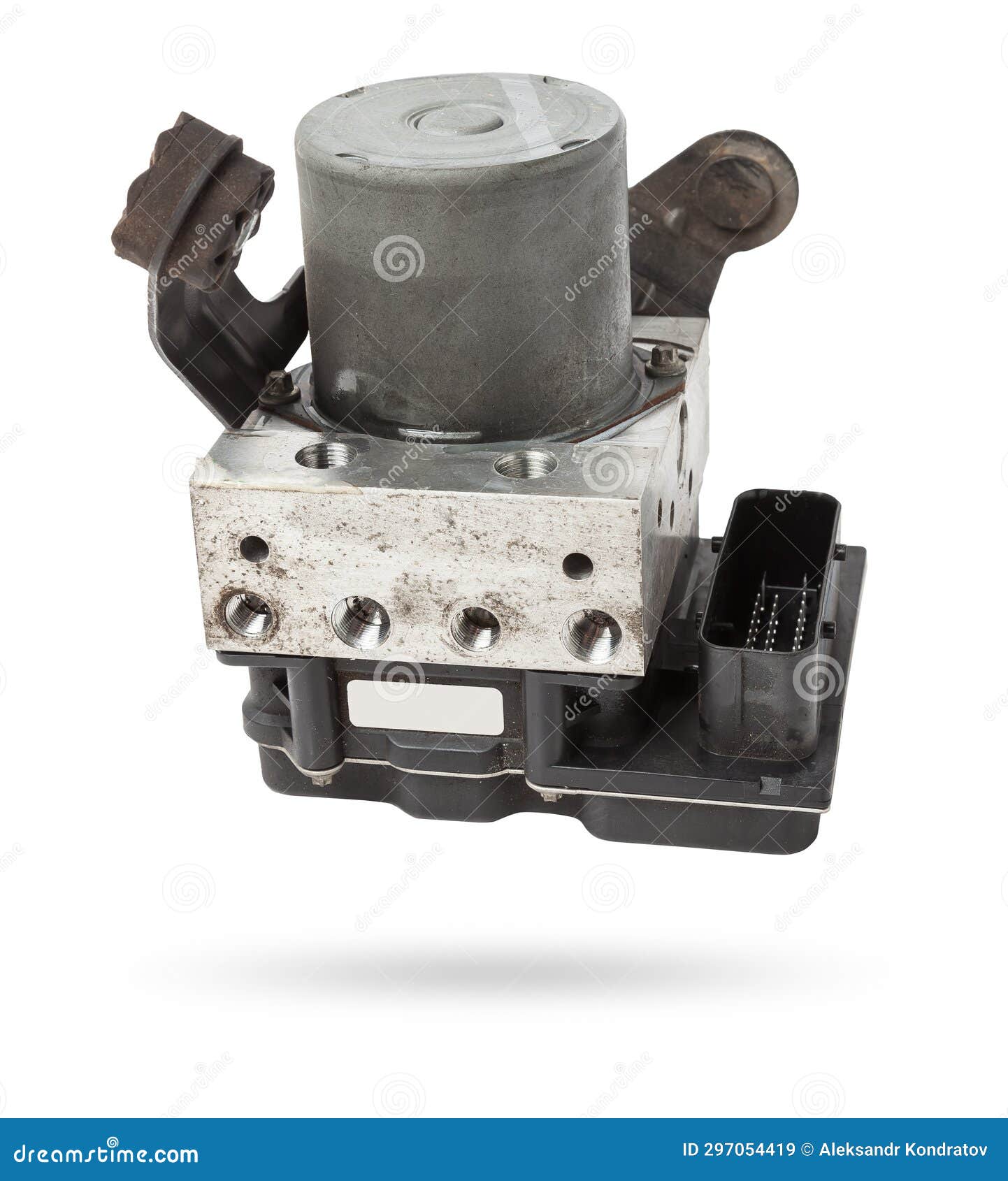 Brake Fluid Pump Control Unit for Distributing Braking Force To