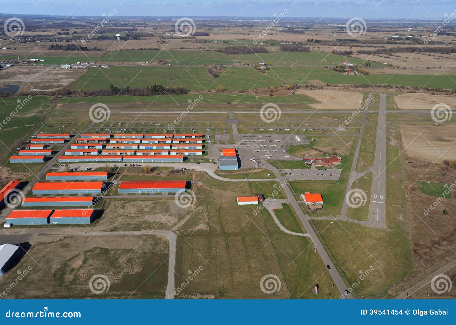 Brampton Airport, Ontario stock photo. Image of apron 39541454