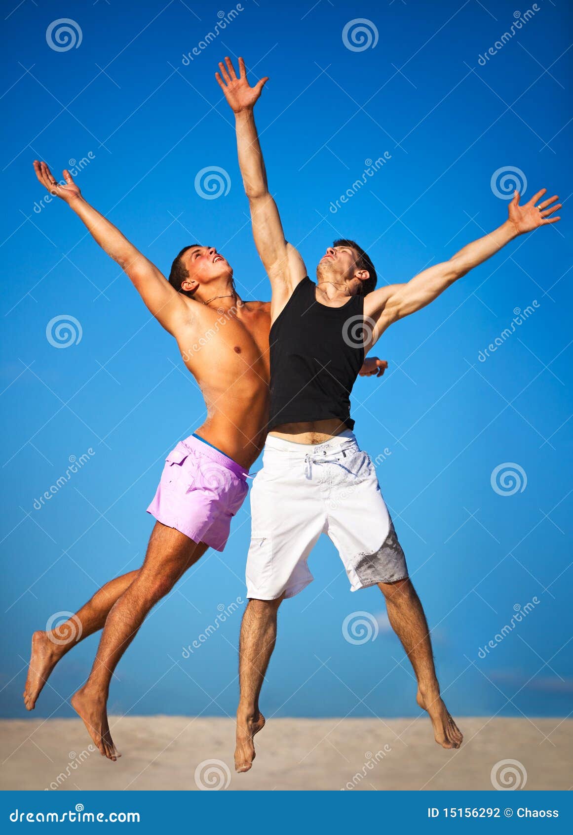 Оба два спортсмена. Два спортсмена. Прыжок вверх. Спортсмен прыгает вверх. Картинка два спортсмена рчдлм.