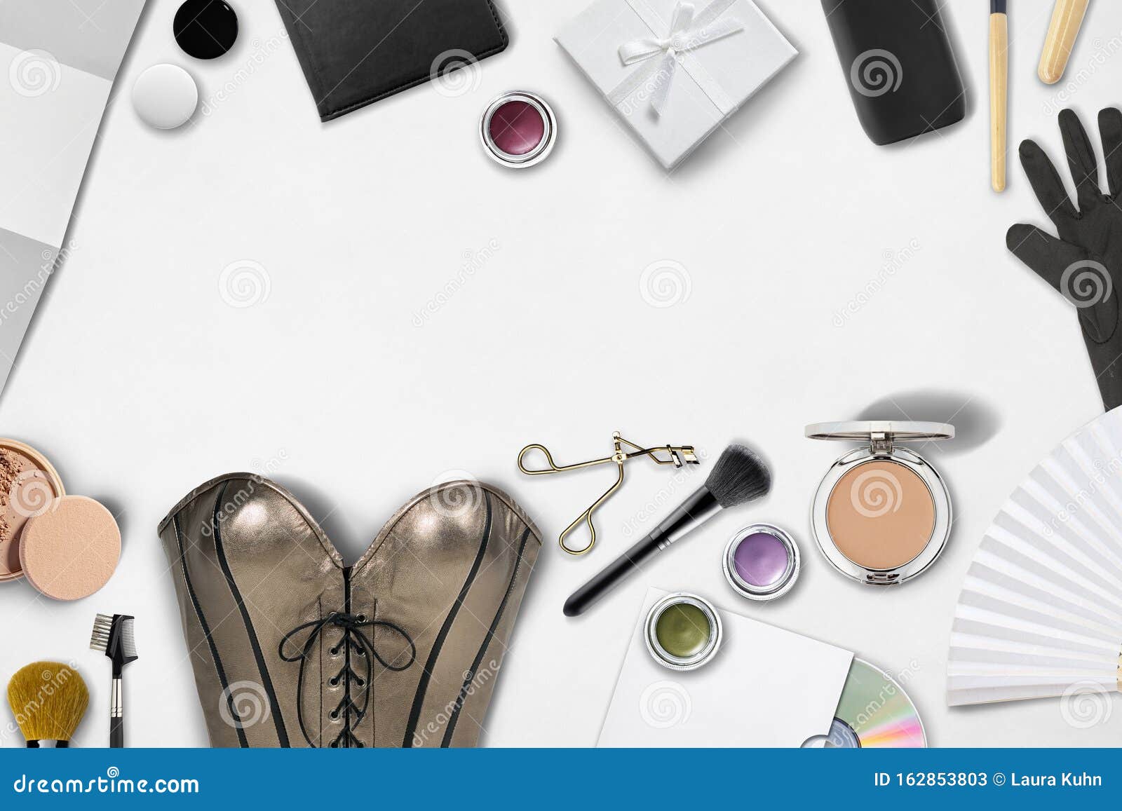 BRAND IDENTITY MOCKUP GRAPHIC BACKGROUND HERO IMAGE HEADER Stock Image ...