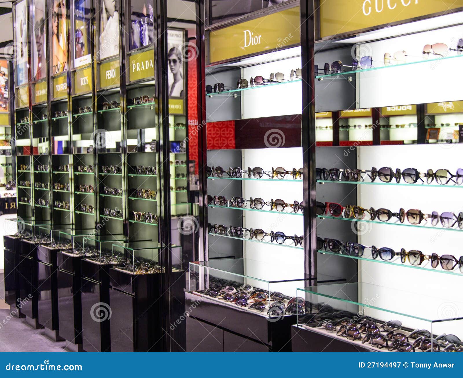 Branded Glass Shop editorial photography. Image of accessory 27194497