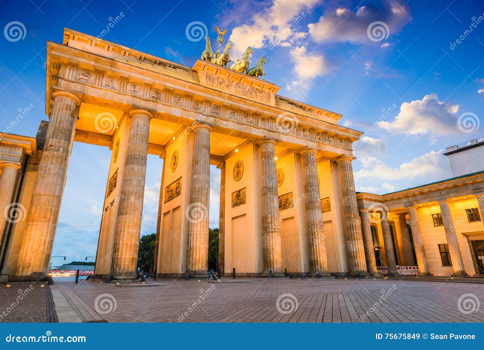 brandenburg gate