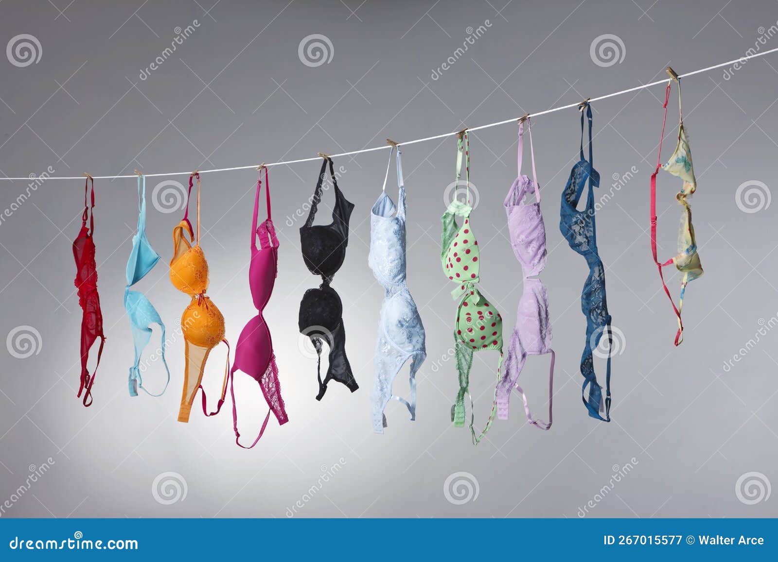 6 Boob Hang Low Royalty-Free Images, Stock Photos & Pictures