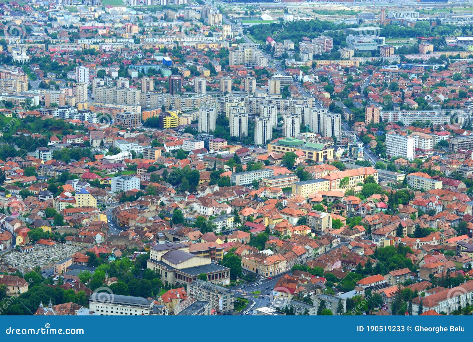 Picture of Cetatea Brasov Romanian Pronunciation: [braËˆÊƒov