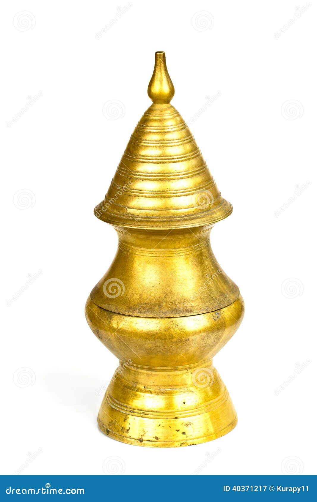 Brass Pour Ceremonial Water RoyaltyFree Stock Photography