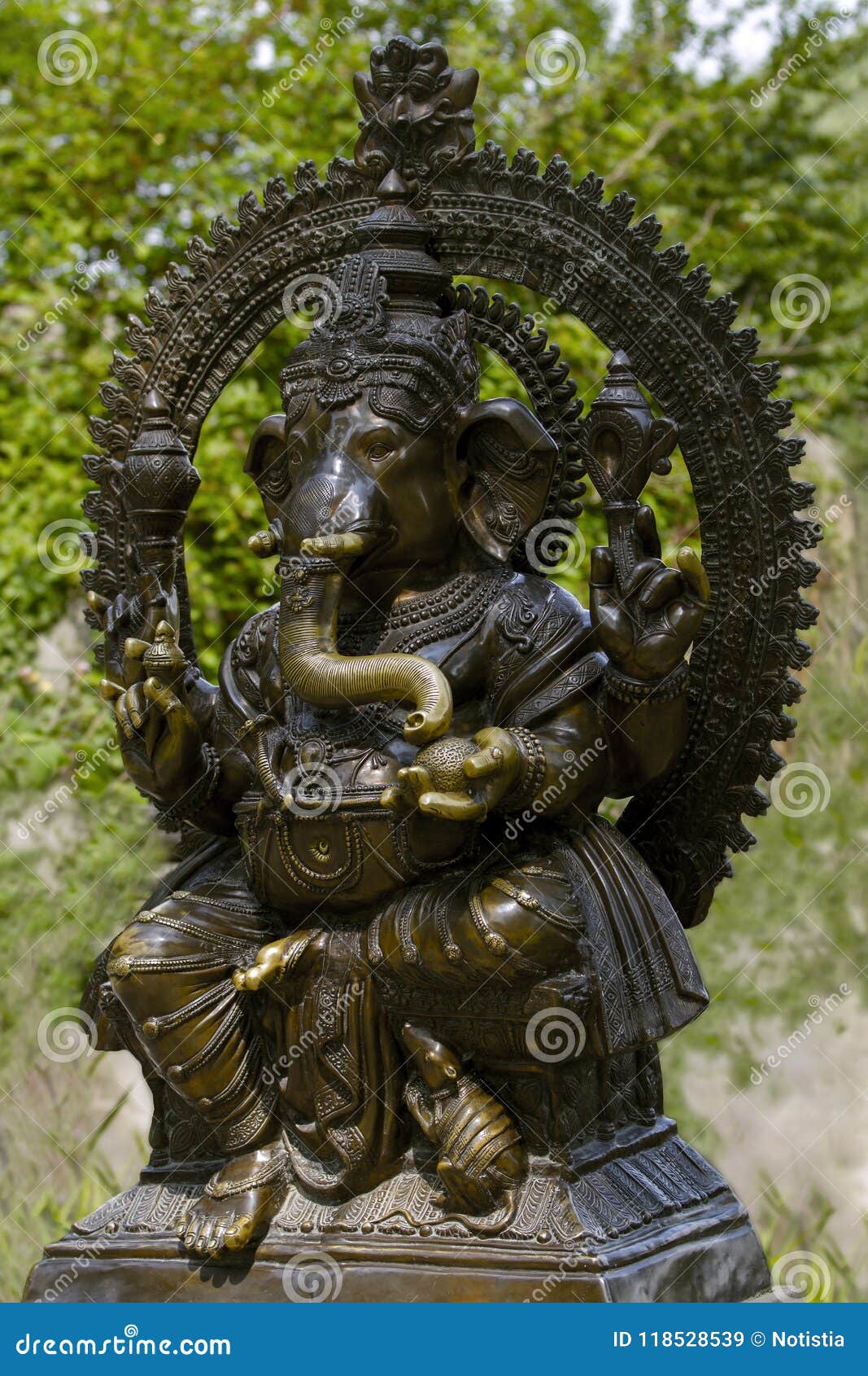 Brass Statue of the Hindu God Ganesha the Hindu God of Wisdom Wisdom Brass Statue of the Hindu God Ganesha the Hindu God of Wisdom Wisdom