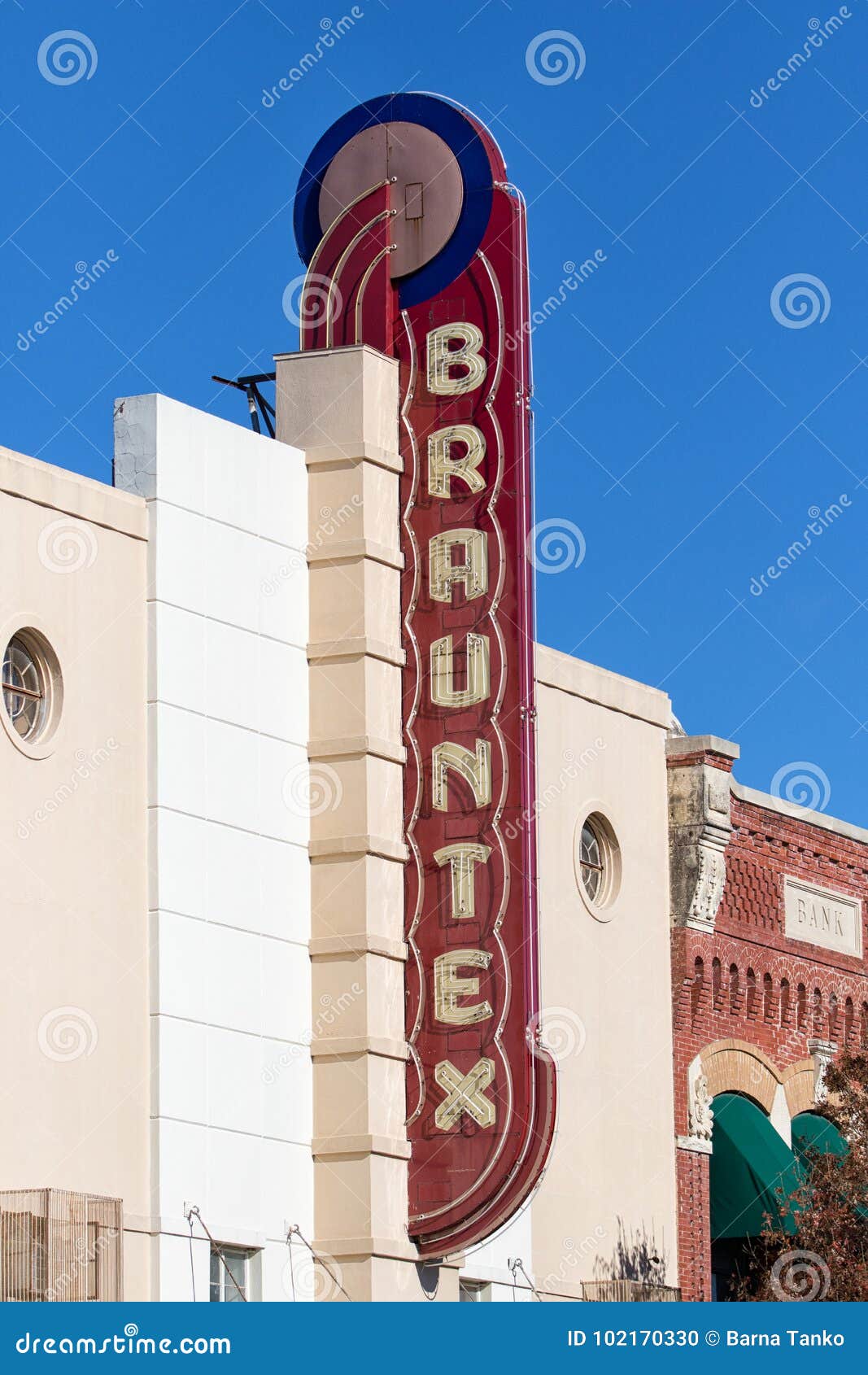 53 Top Pictures New Braunfels Texas Movie Theatre / Stars and Stripes Drive-In Theatre in New Braunfels movie ...