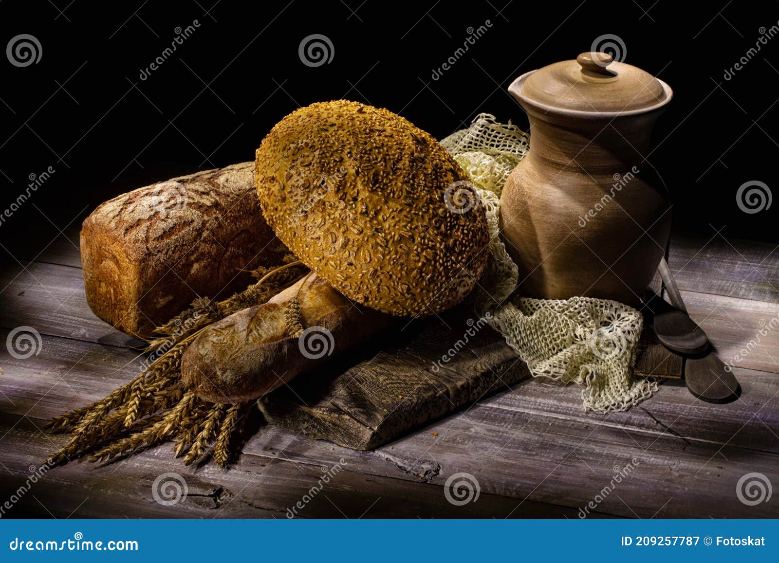 Bread and Ceramics stock image. Image of eating, slice 209257787
