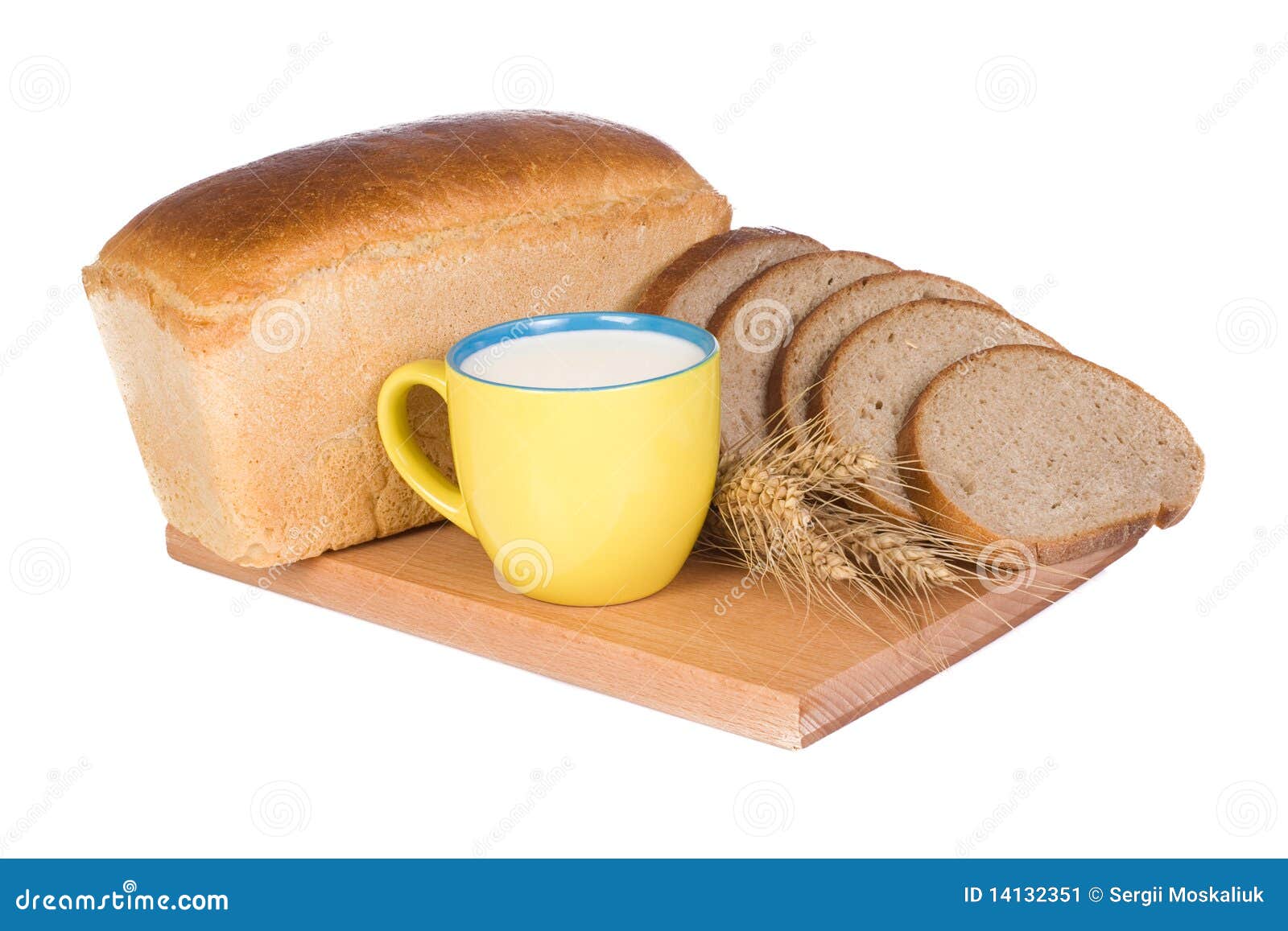 Bread and cup with milk stock image. Image of crop, morning 14132351