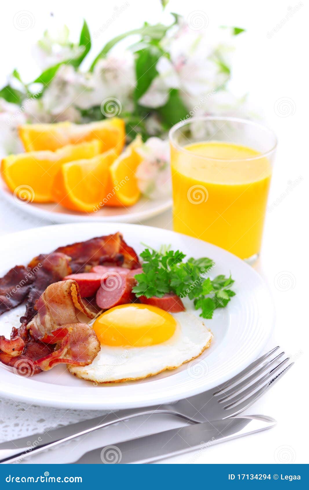 Breakfast With Bacon, Fried Egg And Orange Juice Stock Images Image