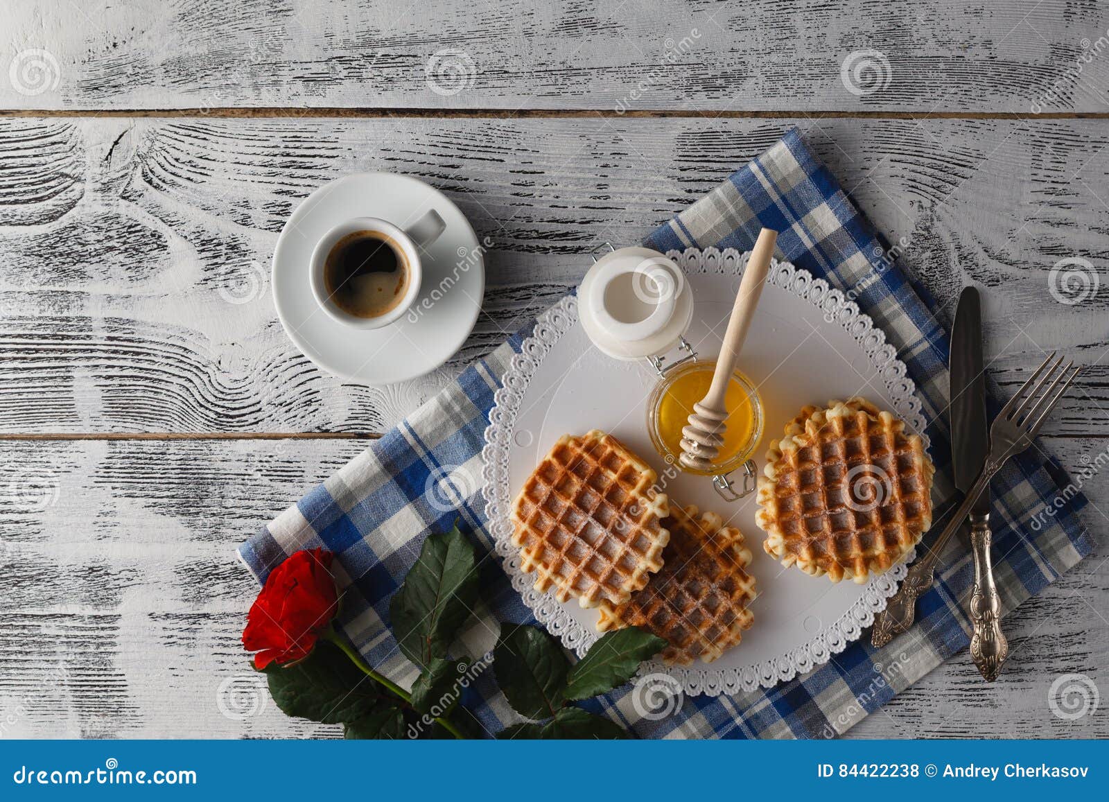 breakfast with viennese wafers