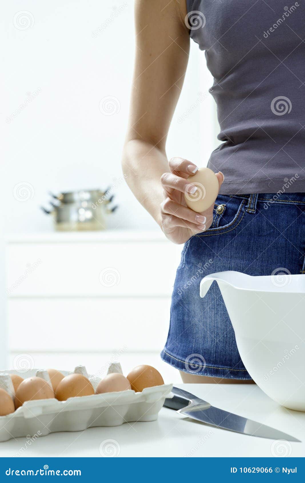 Breaking eggs stock photo. Image of beautiful, cake, biscuit 10629066