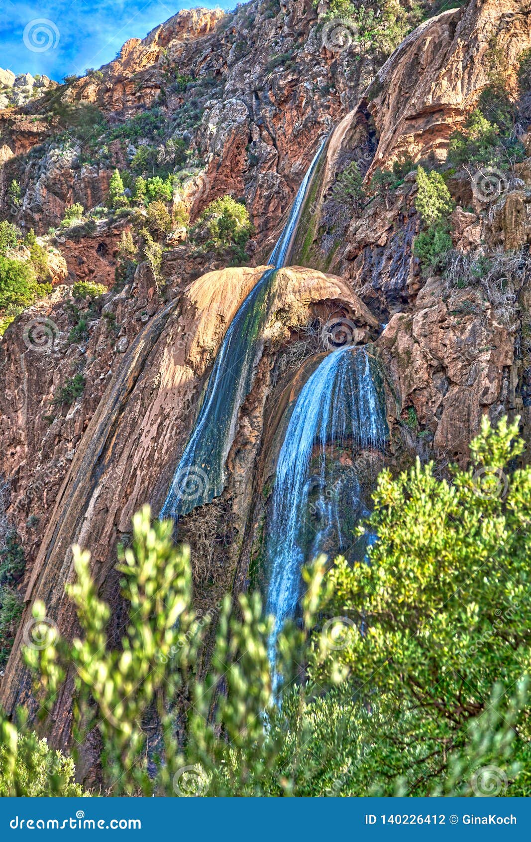 kondensator Merchandiser Fortov A Breathtaking Waterfall in the Mountains Near Agadir in Morocco Stock  Photo - Image of nature, desert: 140226412