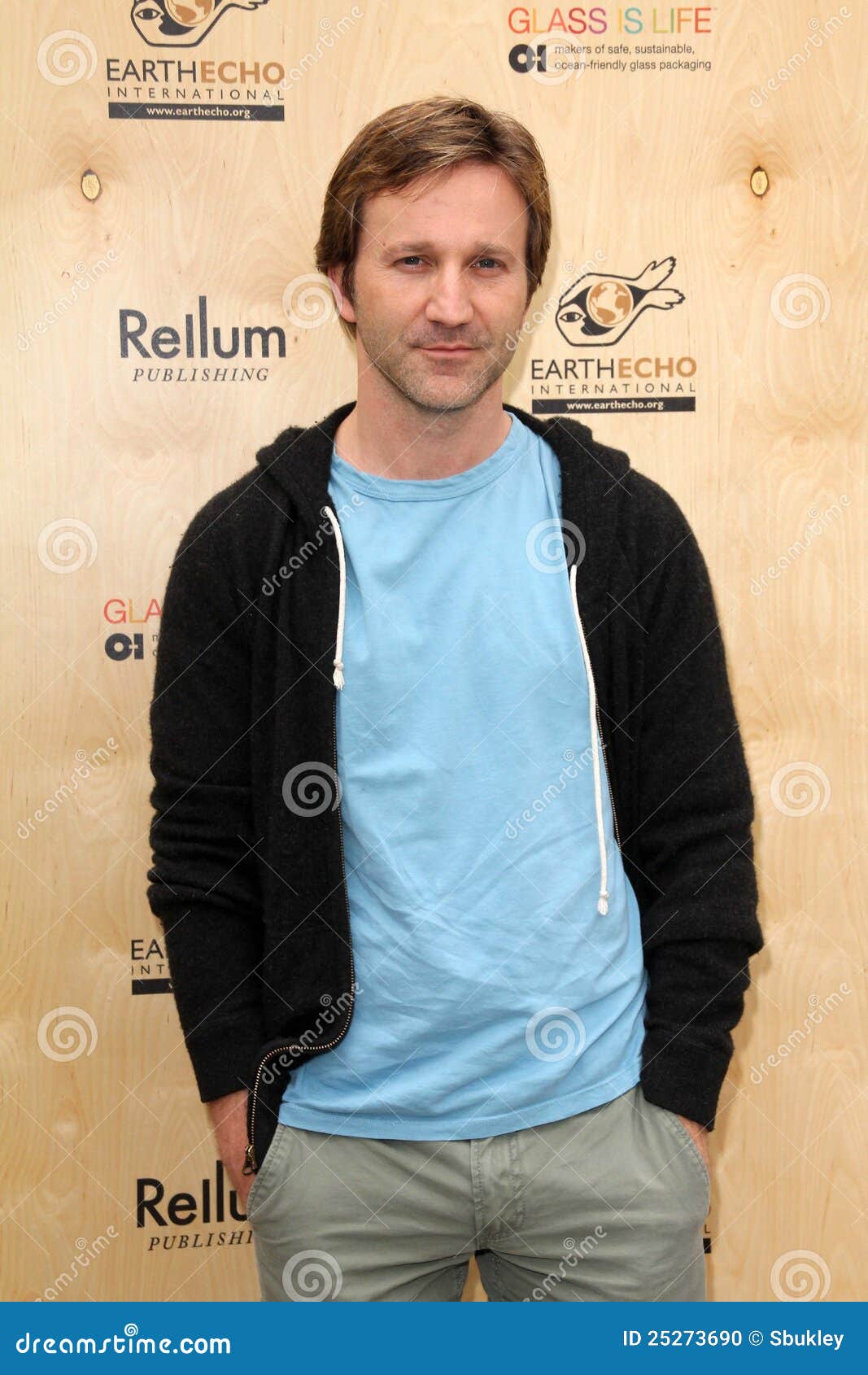 Breckin Meyer editorial image. Image of last, monica - 25273690