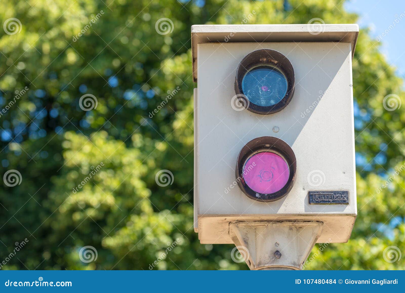 German Blitzer Speed Camera Stock Photo, Picture and Royalty Free Image.  Image 70563320.