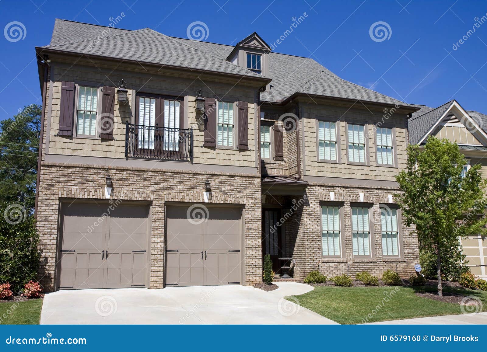 1,236 Brick House Blue Siding Stock Photos Free & RoyaltyFree Stock Photos from Dreamstime