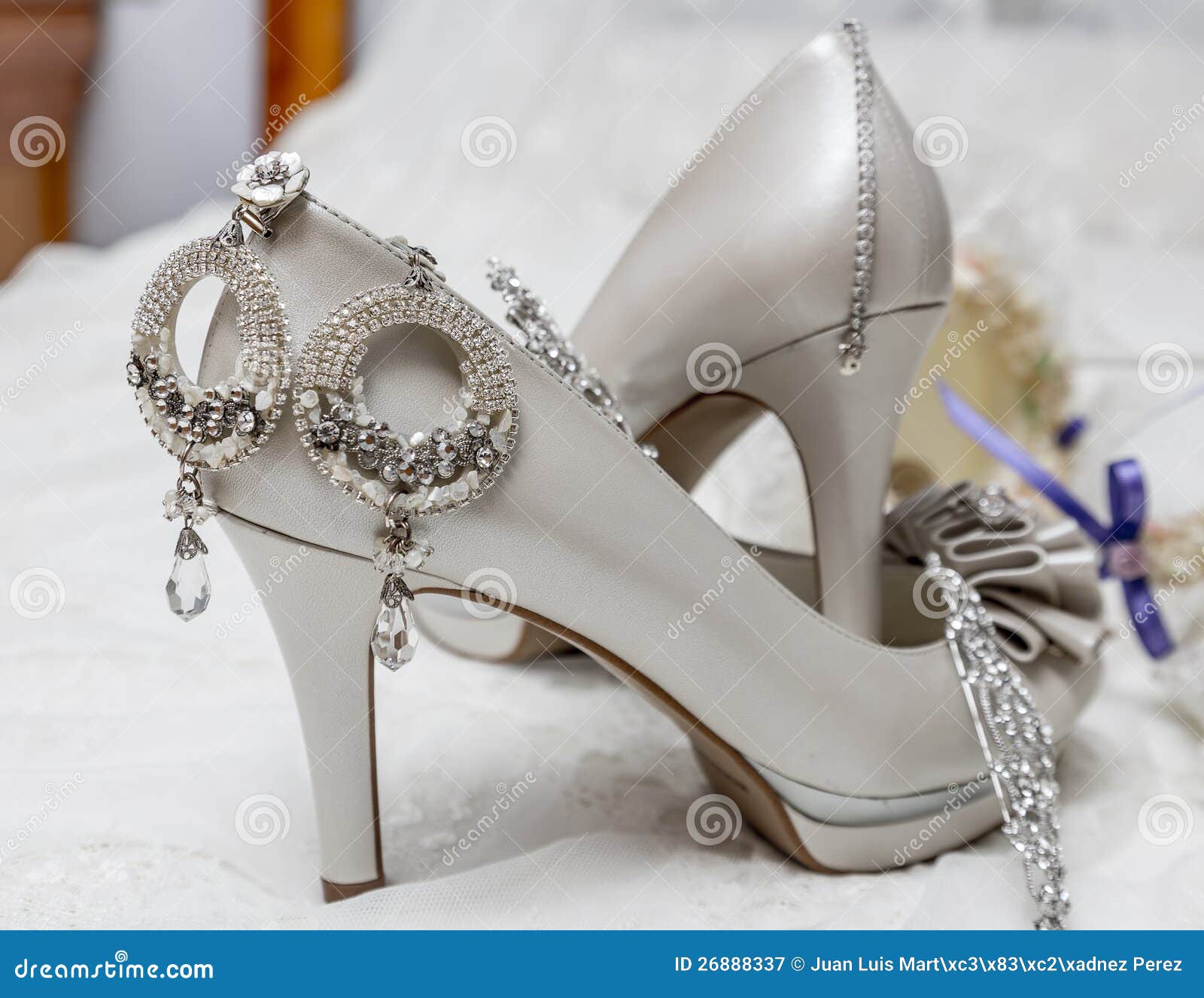 Bridal accessories stock image. Image of fashion, earrings - 26888337