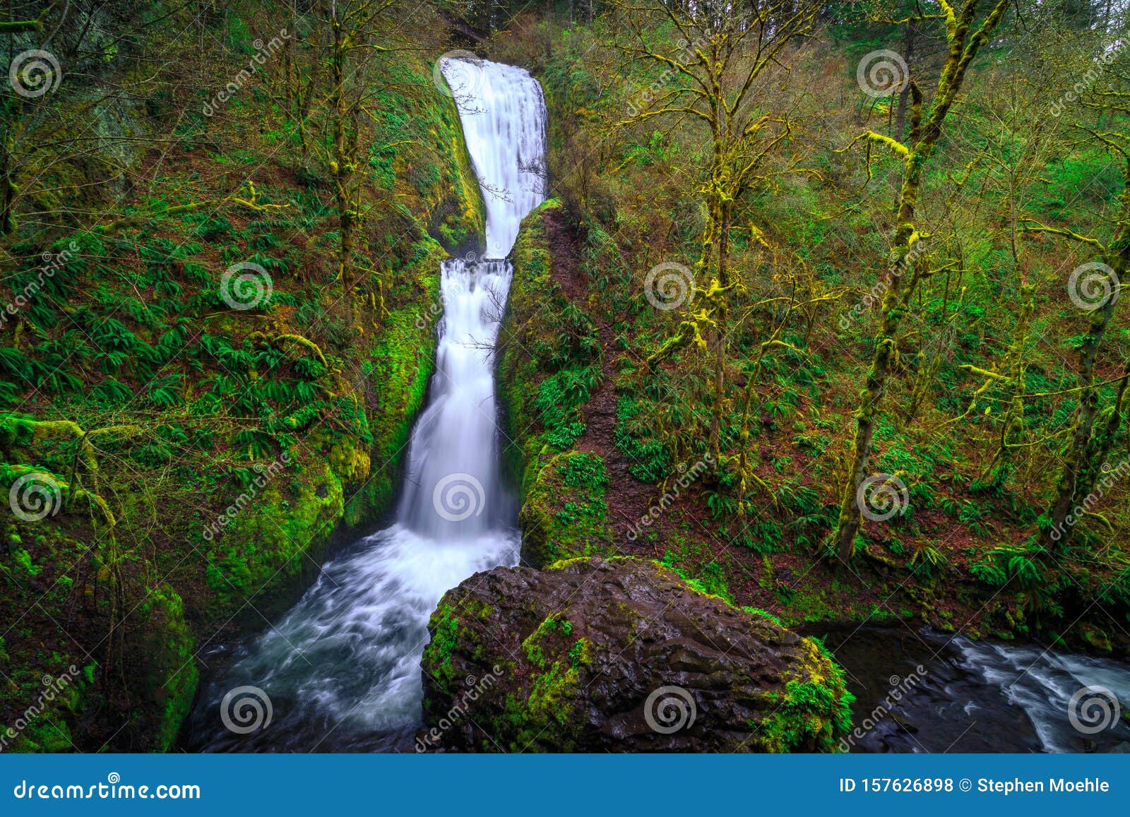 Bridal Veil Falls Columbia River Gorge Stock Photo Image Of Color Nature