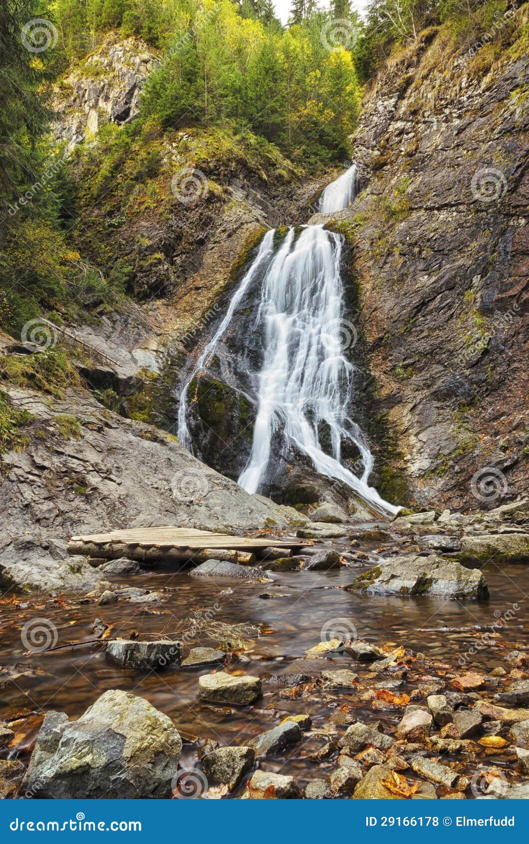 Bridal veil waterfall stock photo. Image of bridal, beauty 29166178