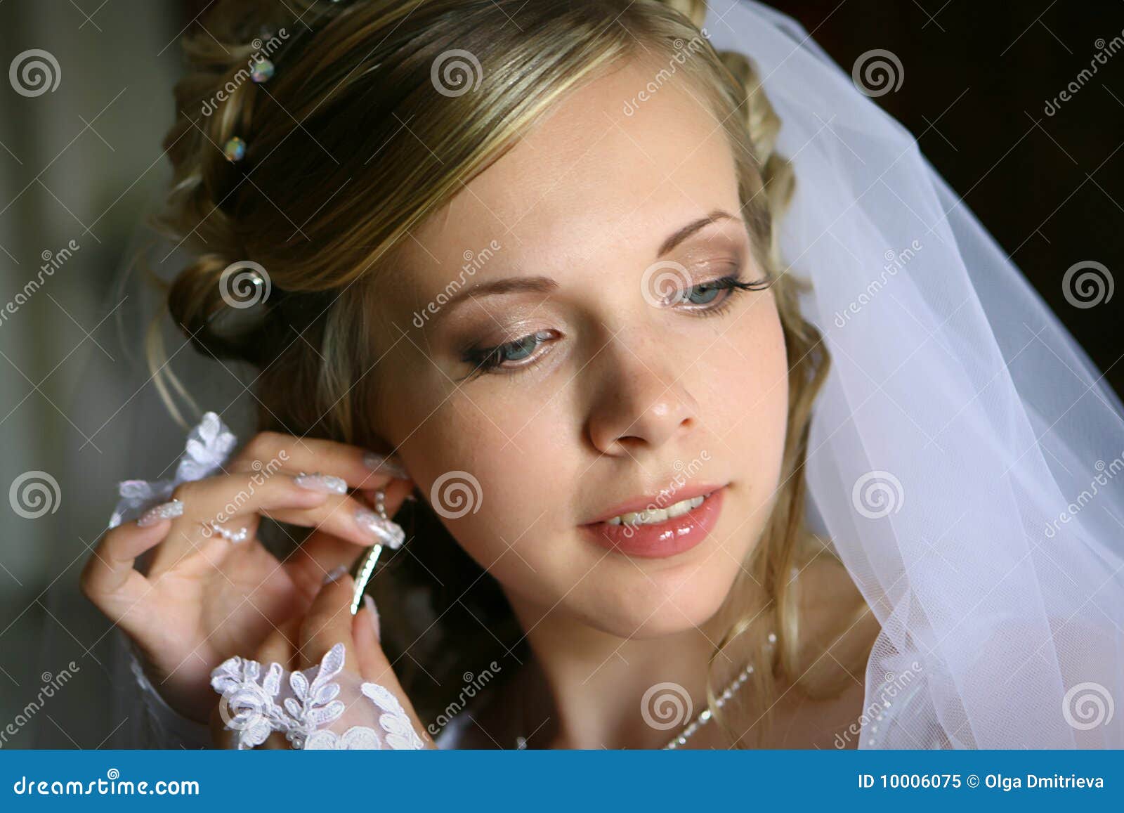 Bride with earring stock image. Image of earring, married 10006075