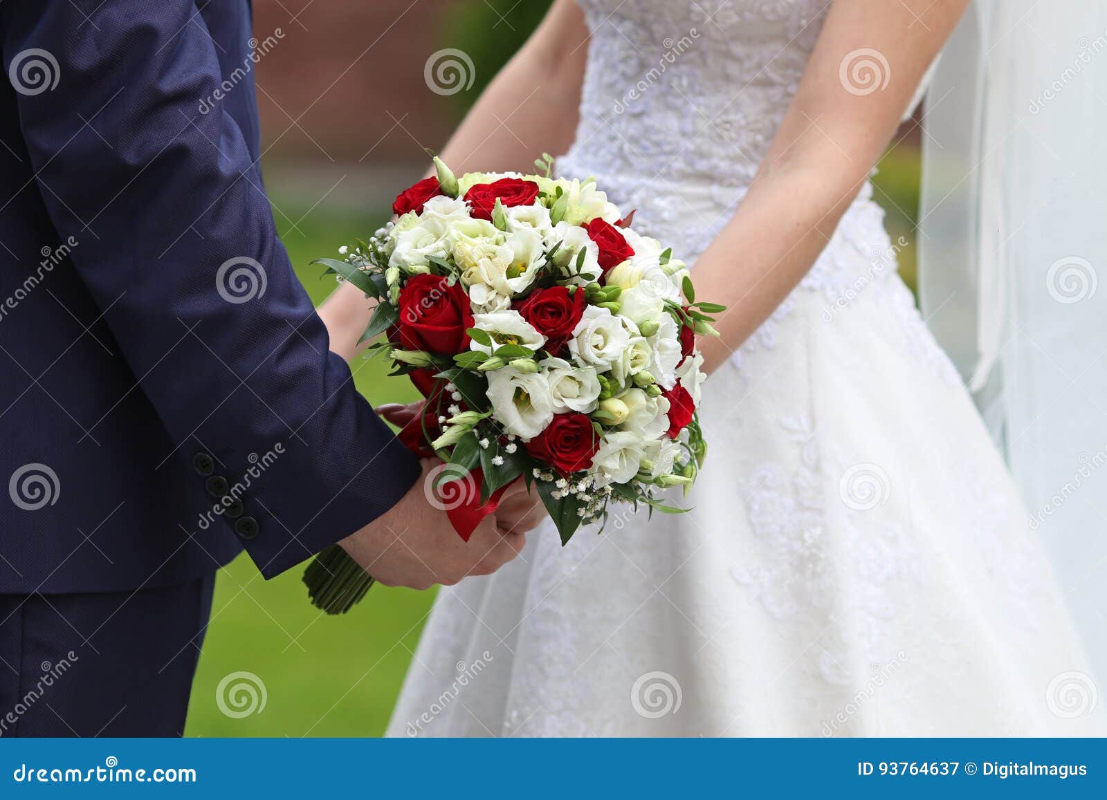 bride and groom with bridal bouquet