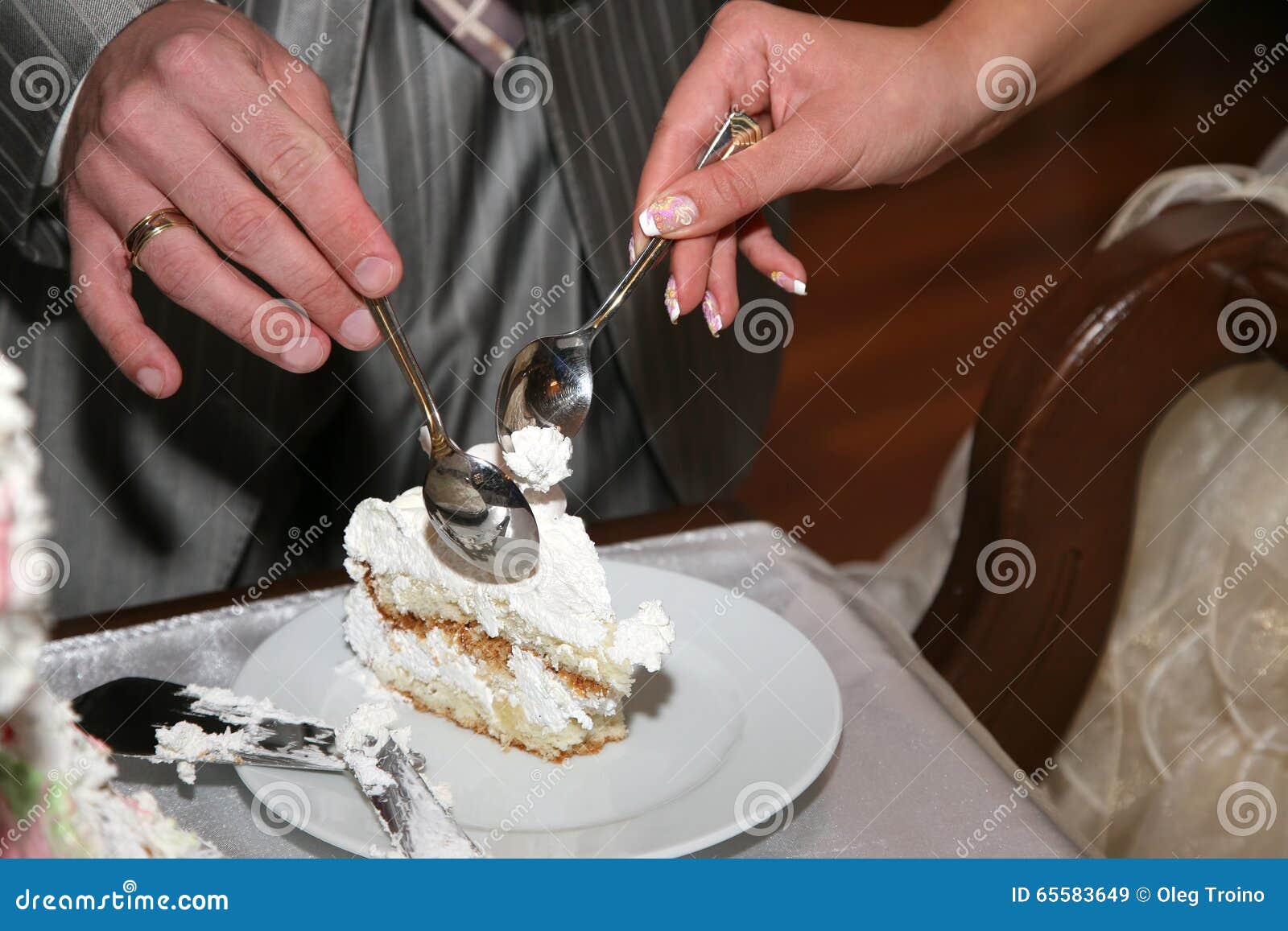 Bride and Groom Eating Wedding Cake Stock Image Image of couple