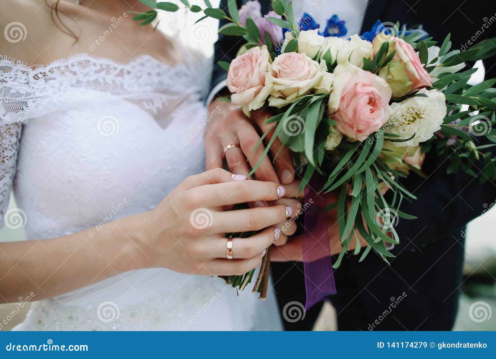 Bride and Groom Holding a Wedding Bouquet, Wedding Dress, Wedding ...