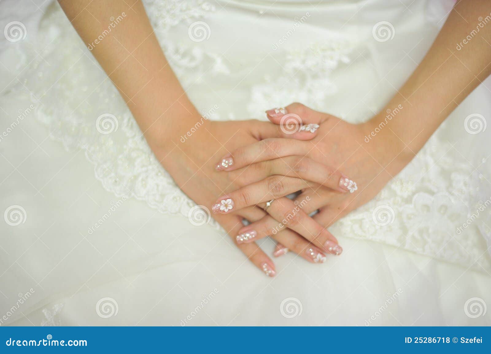 Bride hand stock photo. Image of elegant, design, beauty - 25286718